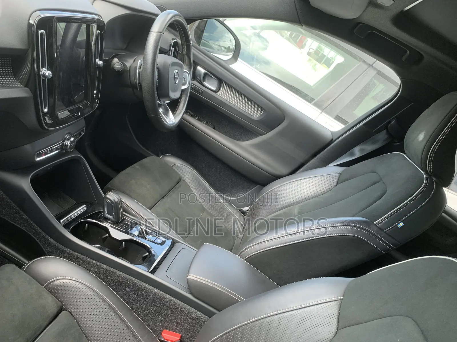 Volvo XC40 T3 Petrol FWD 2019 Pearl
