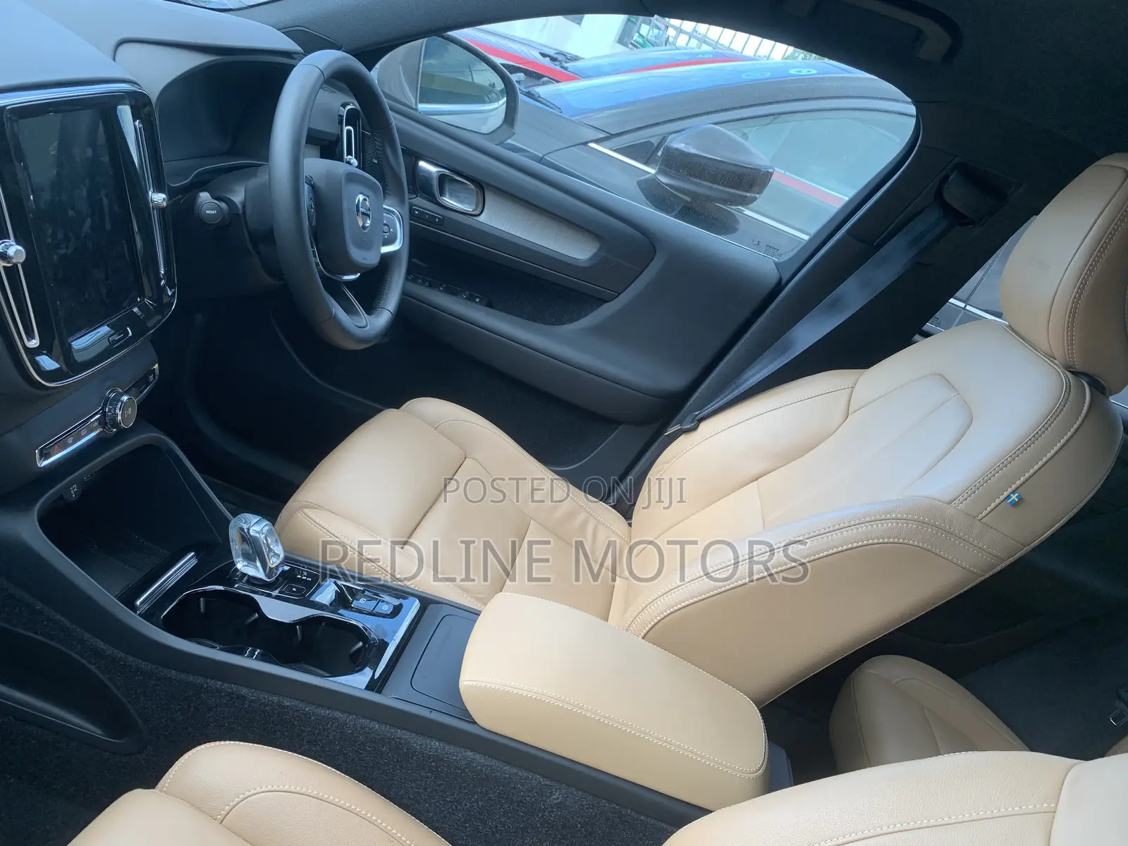 Volvo XC40 T5 Petrol AWD 2019 Ivory