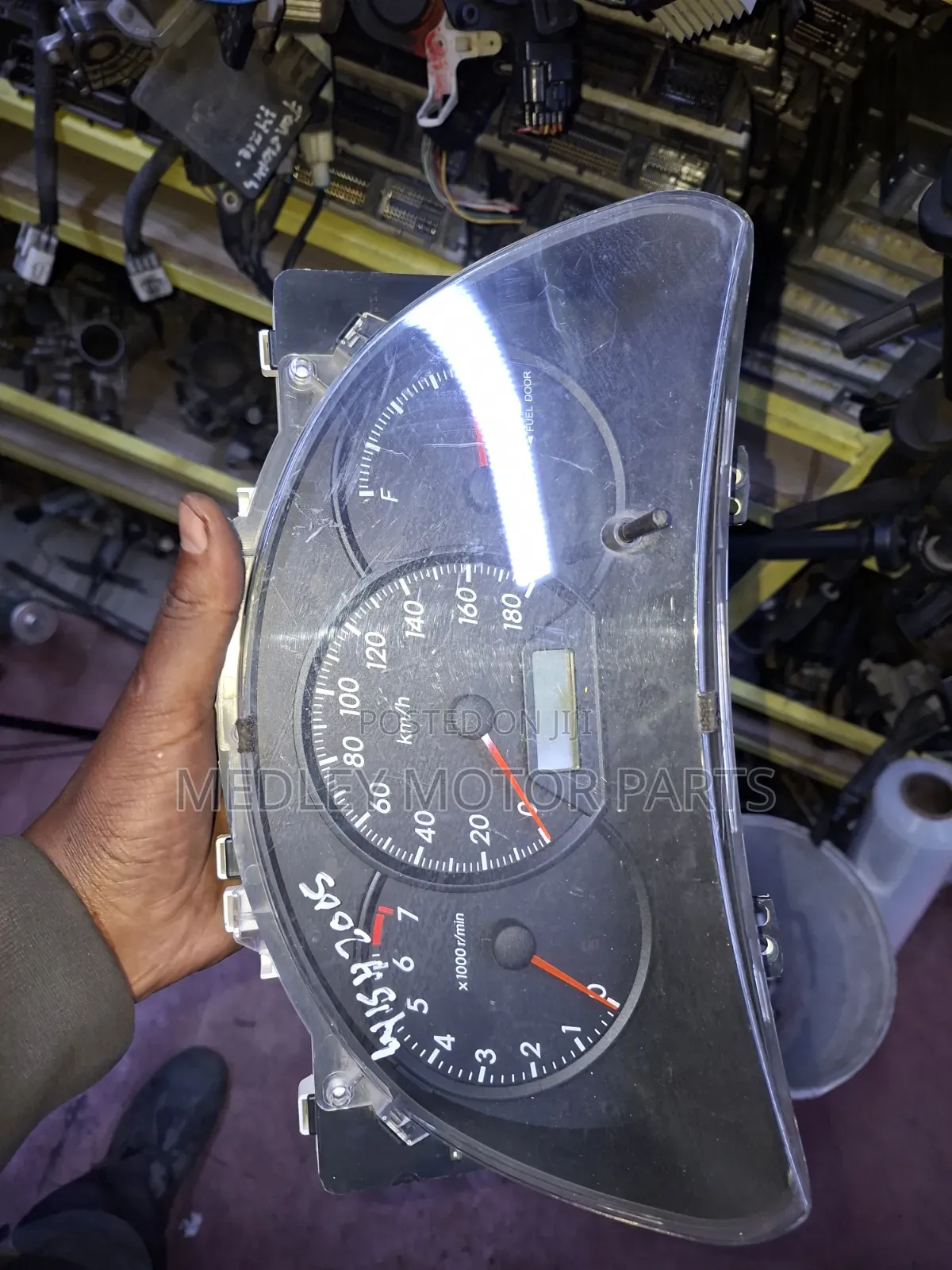 Wish 2005 Dashboard Clock