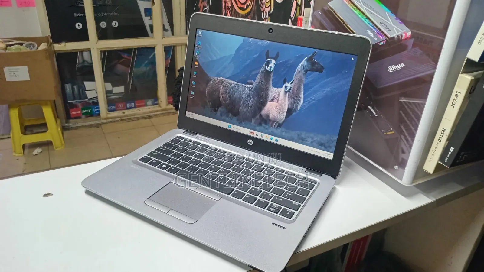 Laptop HP EliteBook 820 G3 4GB Intel Core i5 SSD 128GB