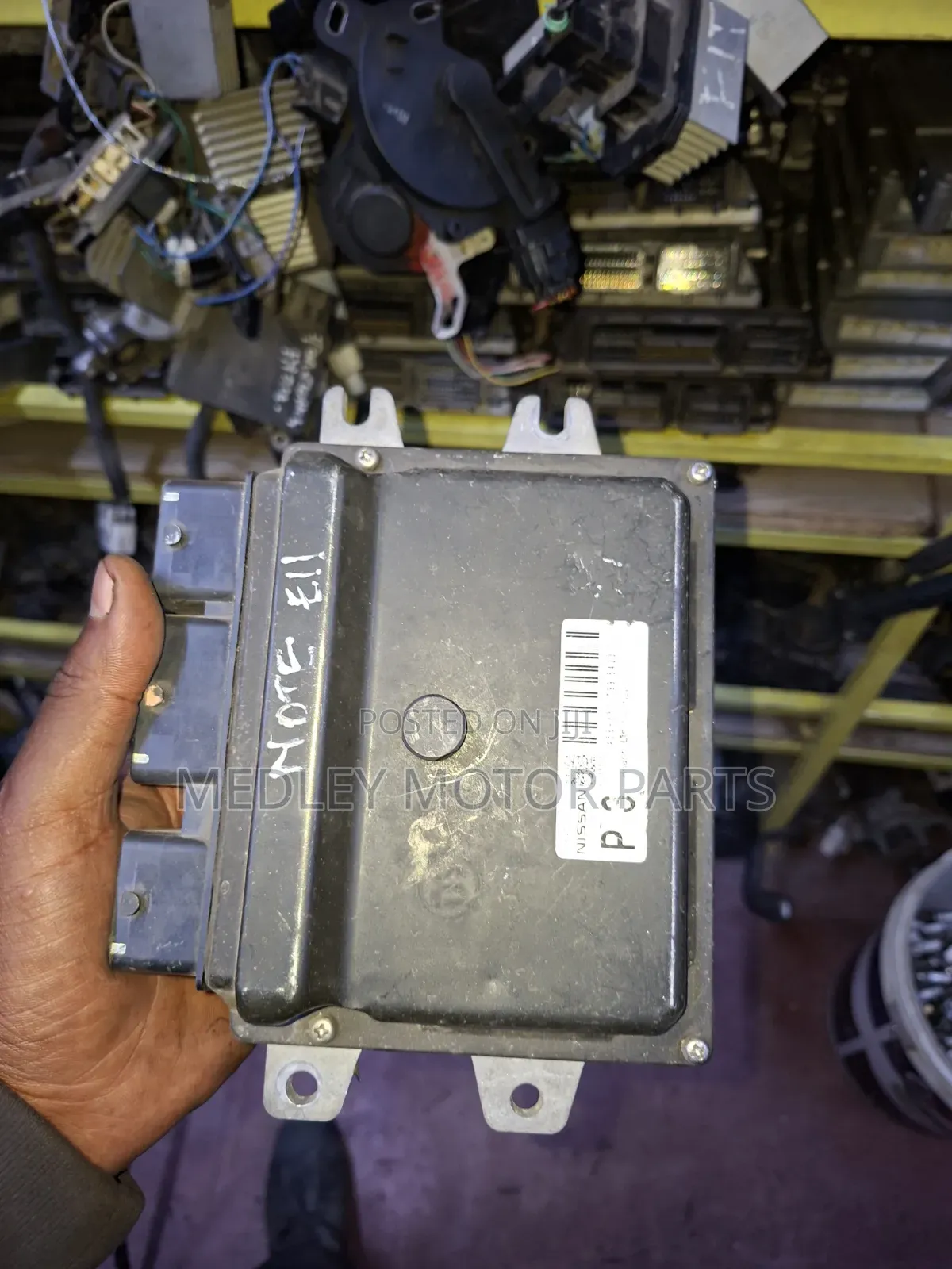 Nissan Note E11 ECU /