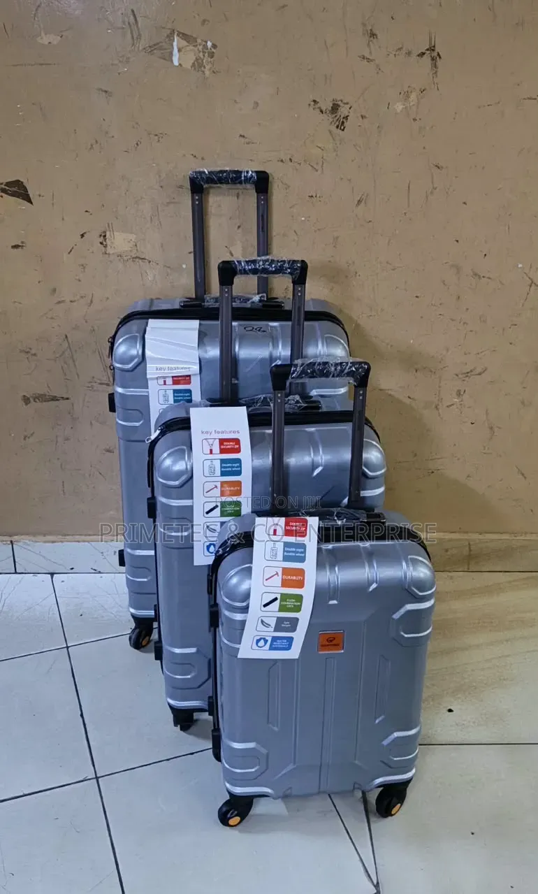 3 in 1 Luxurious Fibre Suitcase