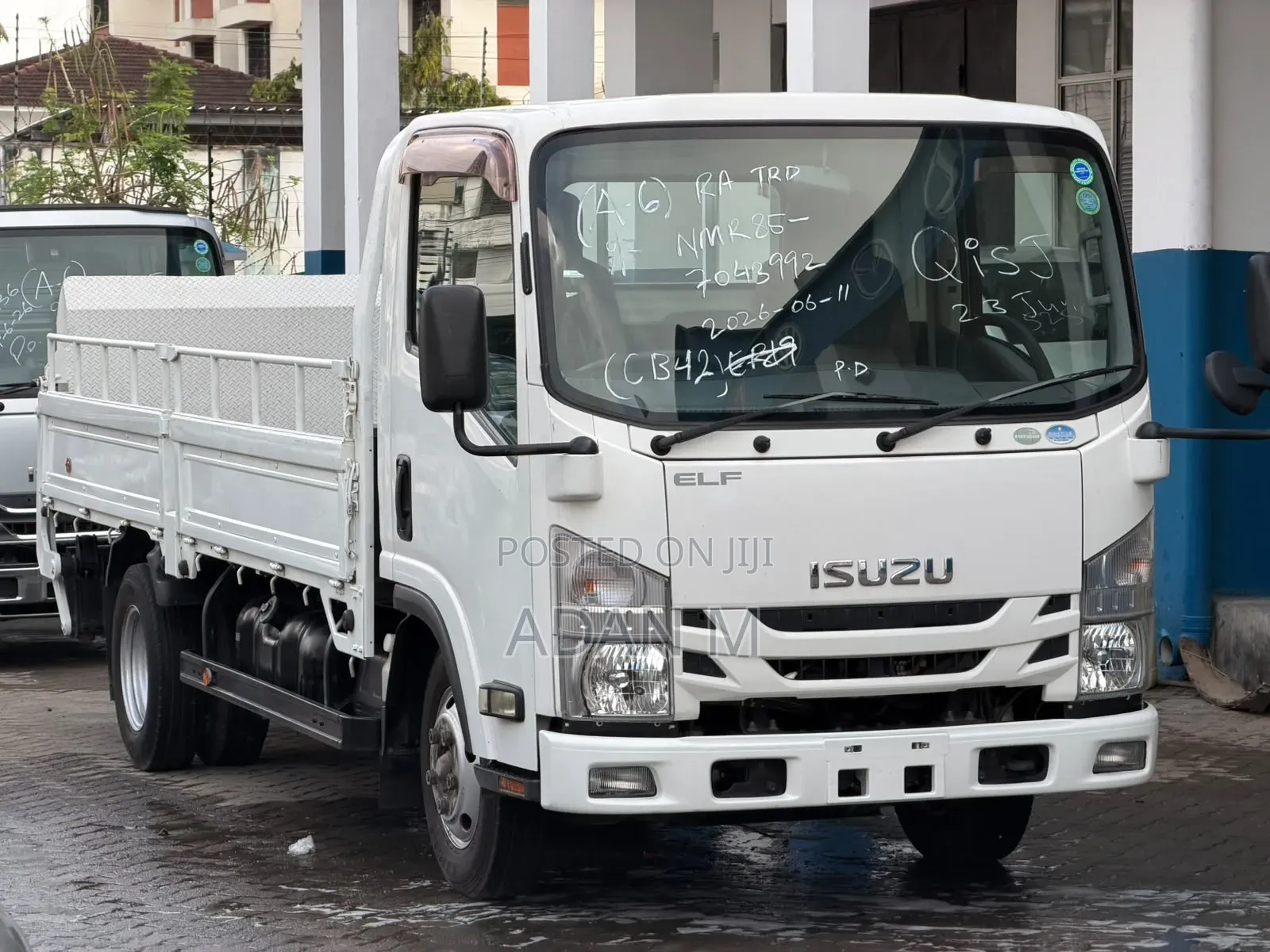 Isuzu Elf 2020