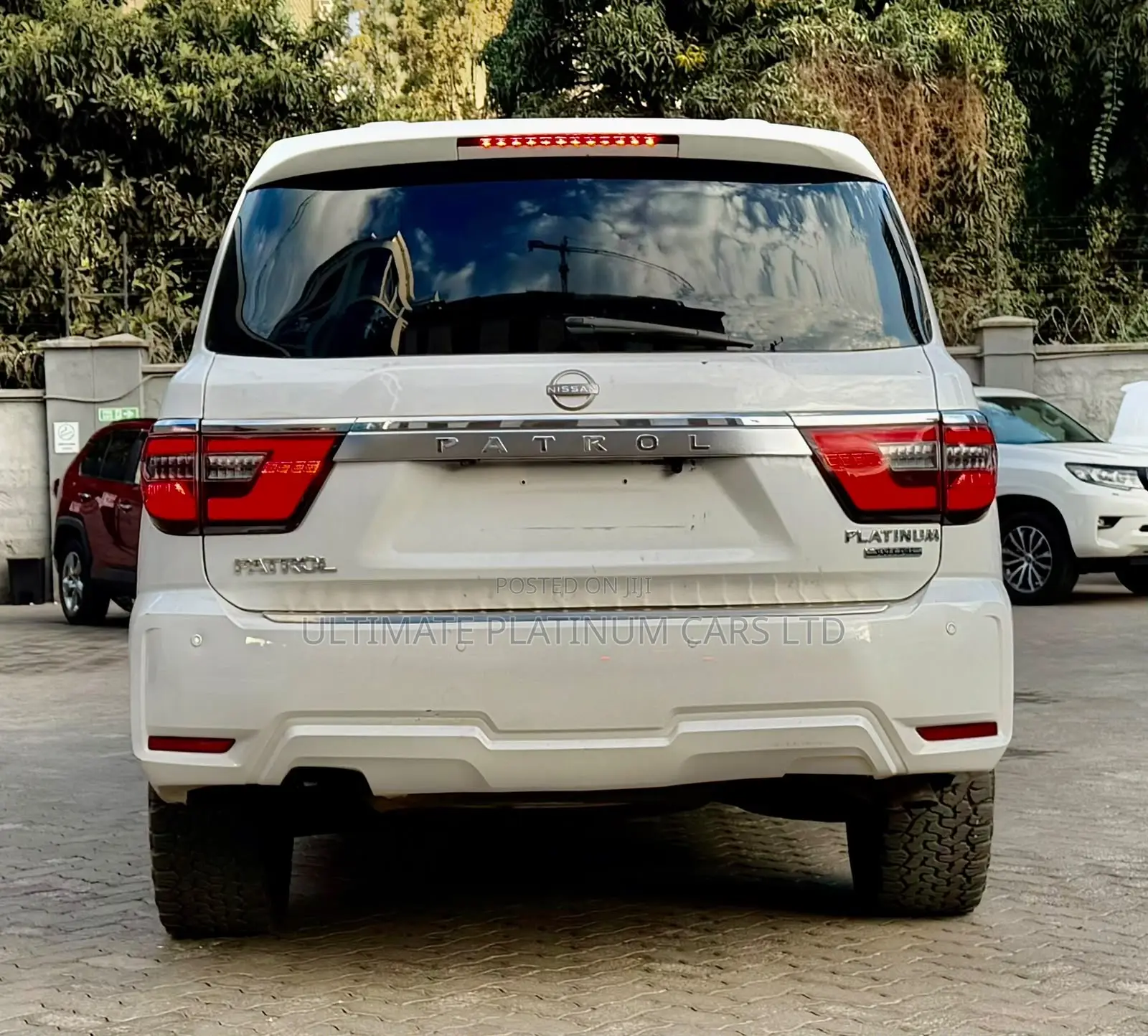 Nissan Patrol 2014 White