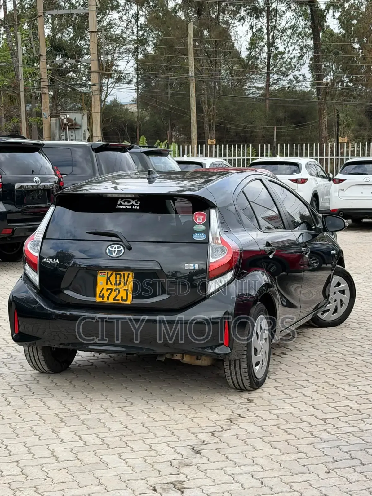 Toyota Aqua 2018 Black