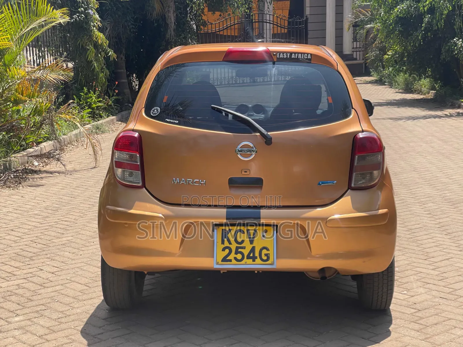 Nissan March 2009 Gold