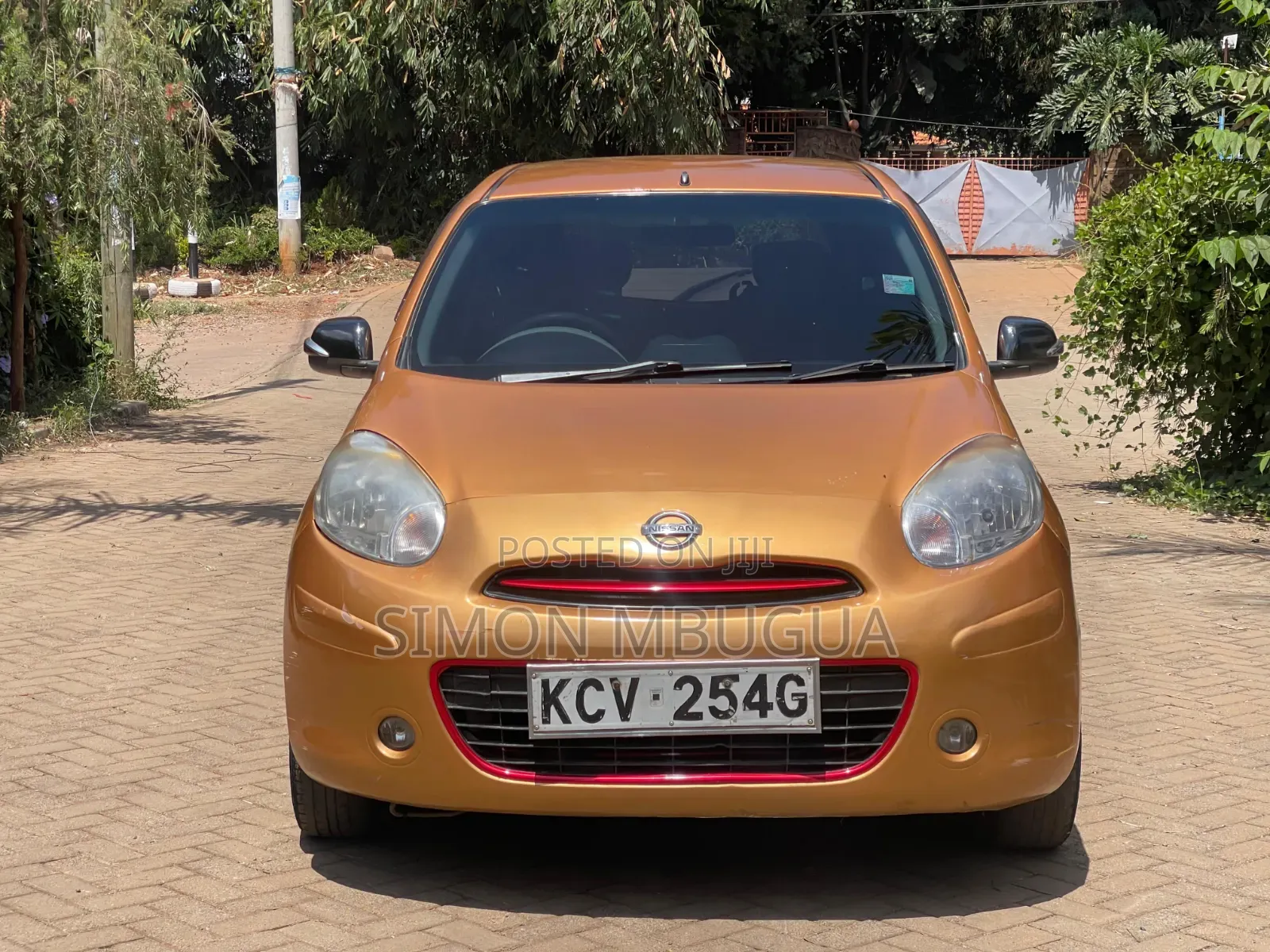 Nissan March 2009 Gold