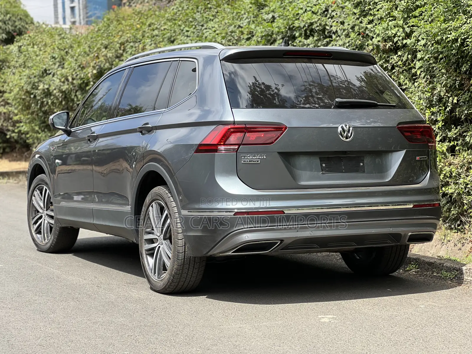 Volkswagen Tiguan 2.0T SEL Premium AWD 4MOTION 2019 Gray
