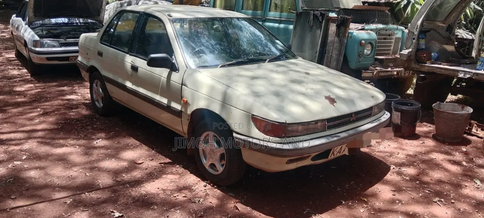 Mitsubishi Lancer 1990 Beige