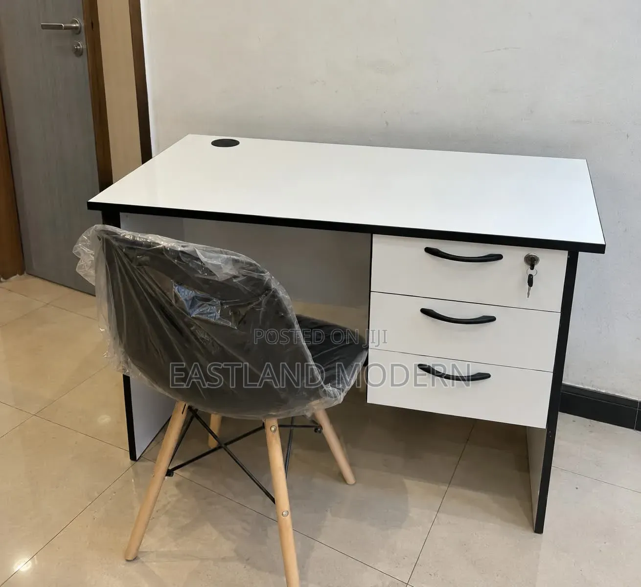 White Office Desk With Chair