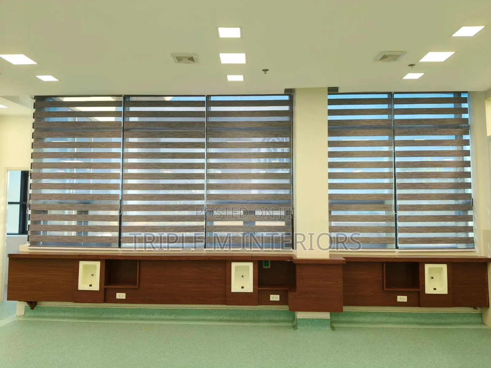 Durable Horizontal Office Window Blinds – Custom Sizing