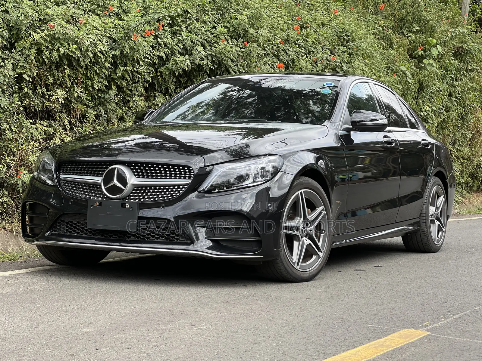 Mercedes-Benz C200 2019 Black