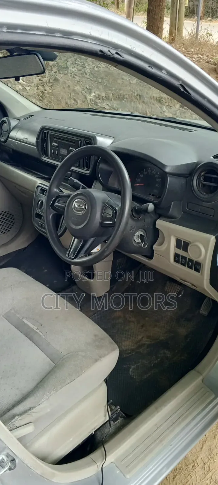 Toyota Passo 1.0 FWD 2018 Silver