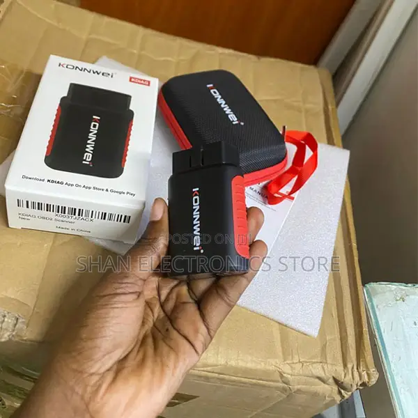 KDIAG Konnwei Car Diagnostic Tool With Bluetooth OBD2 Connectivity