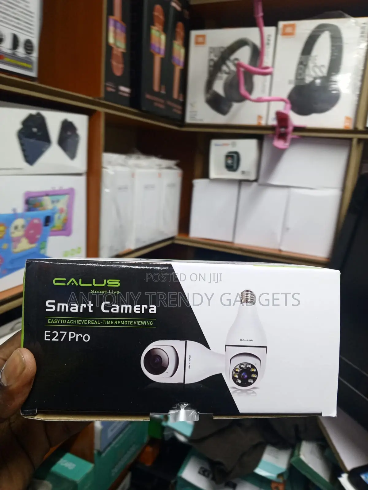 CALUS E27Pro Smart PTZ Camera With Two-Way Audio