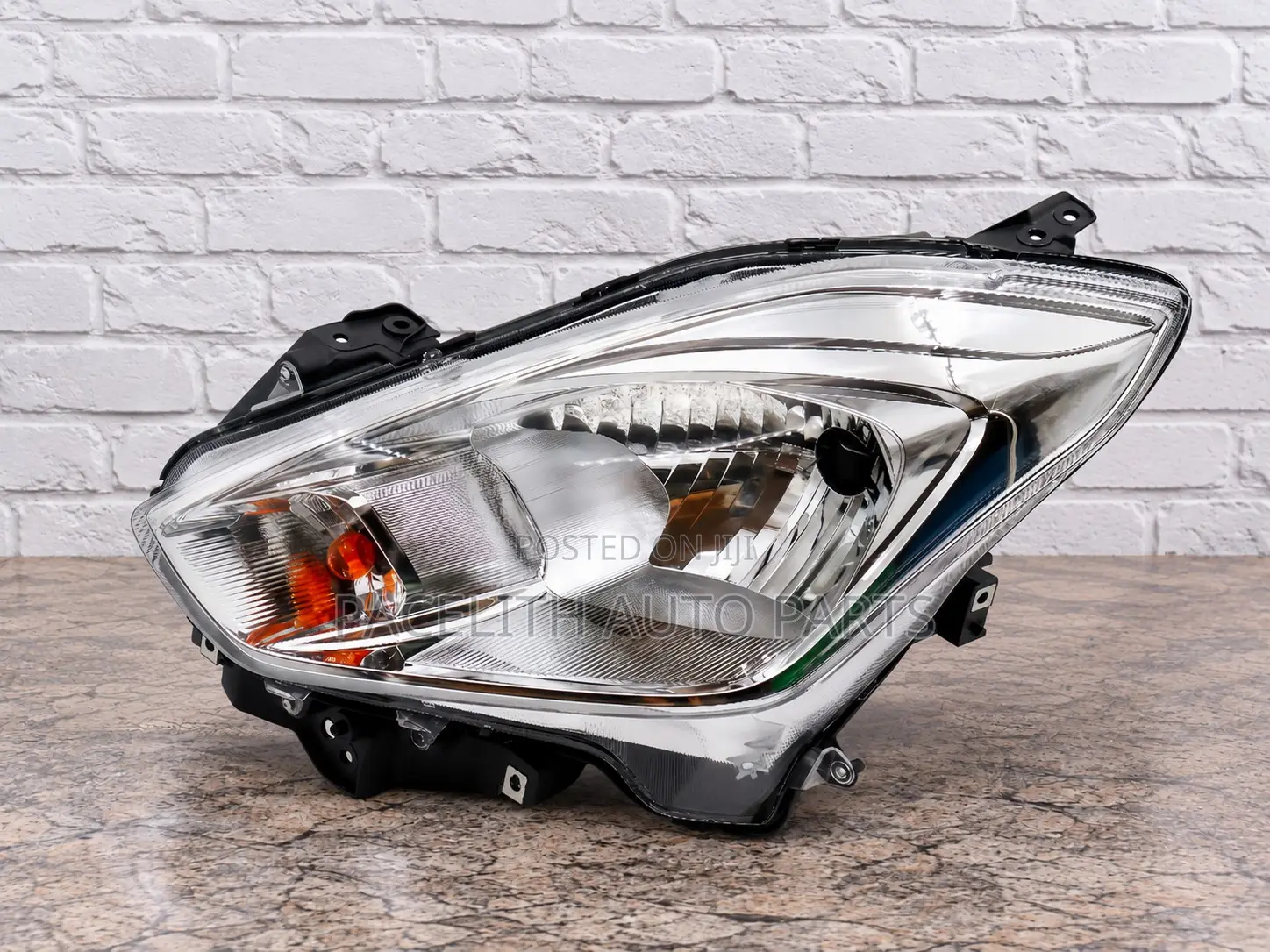 Head Lamp / Light Suzuki Swift 2018/2019/2020/2021/2022 Non Xenon