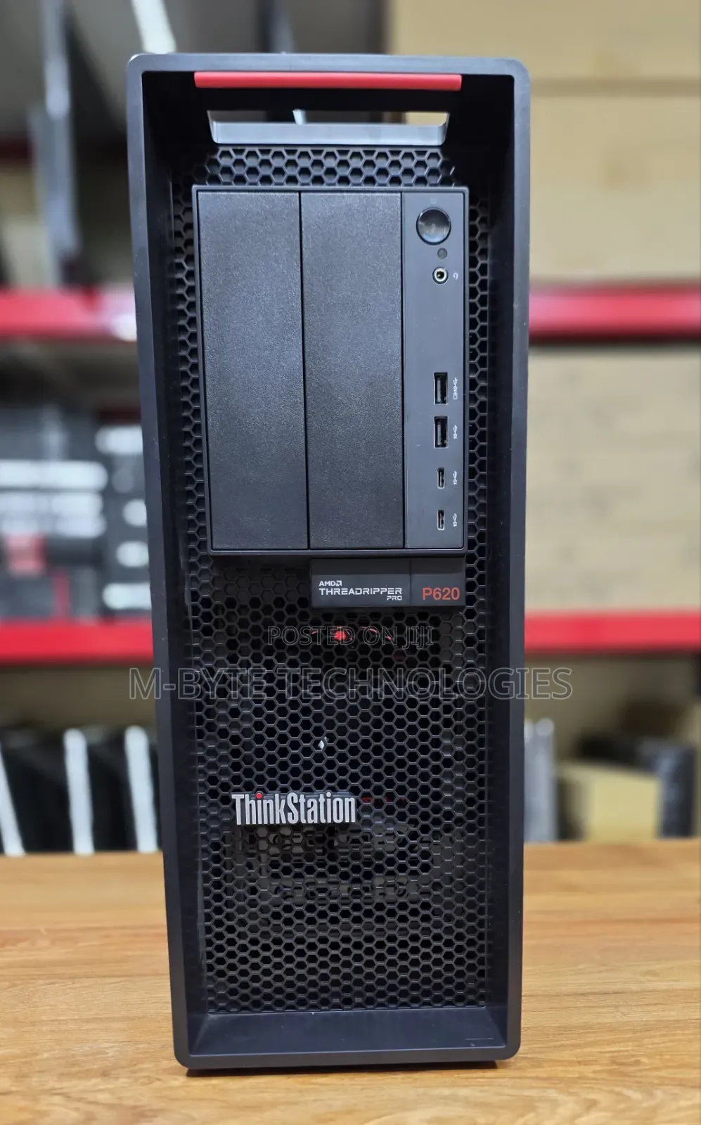 New Desktop Computer Lenovo ThinkStation P520 32GB AMD SSD 512GB