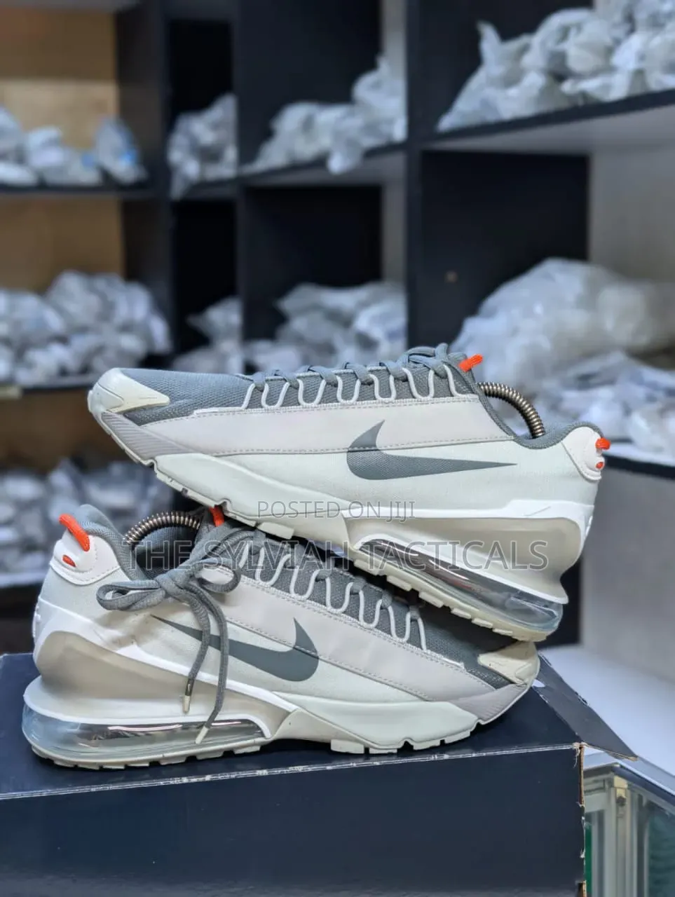 Original Legit Unisex Airmax Pulse Roam Sneakers