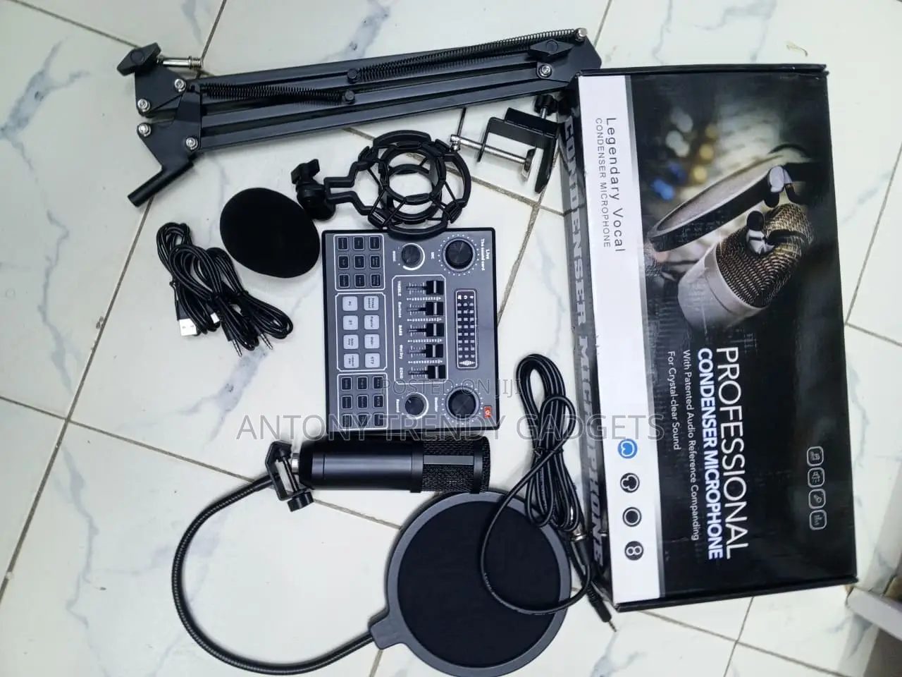 Legendary Vocal BM800 Studio Mic Kit With Boom Arm Stand