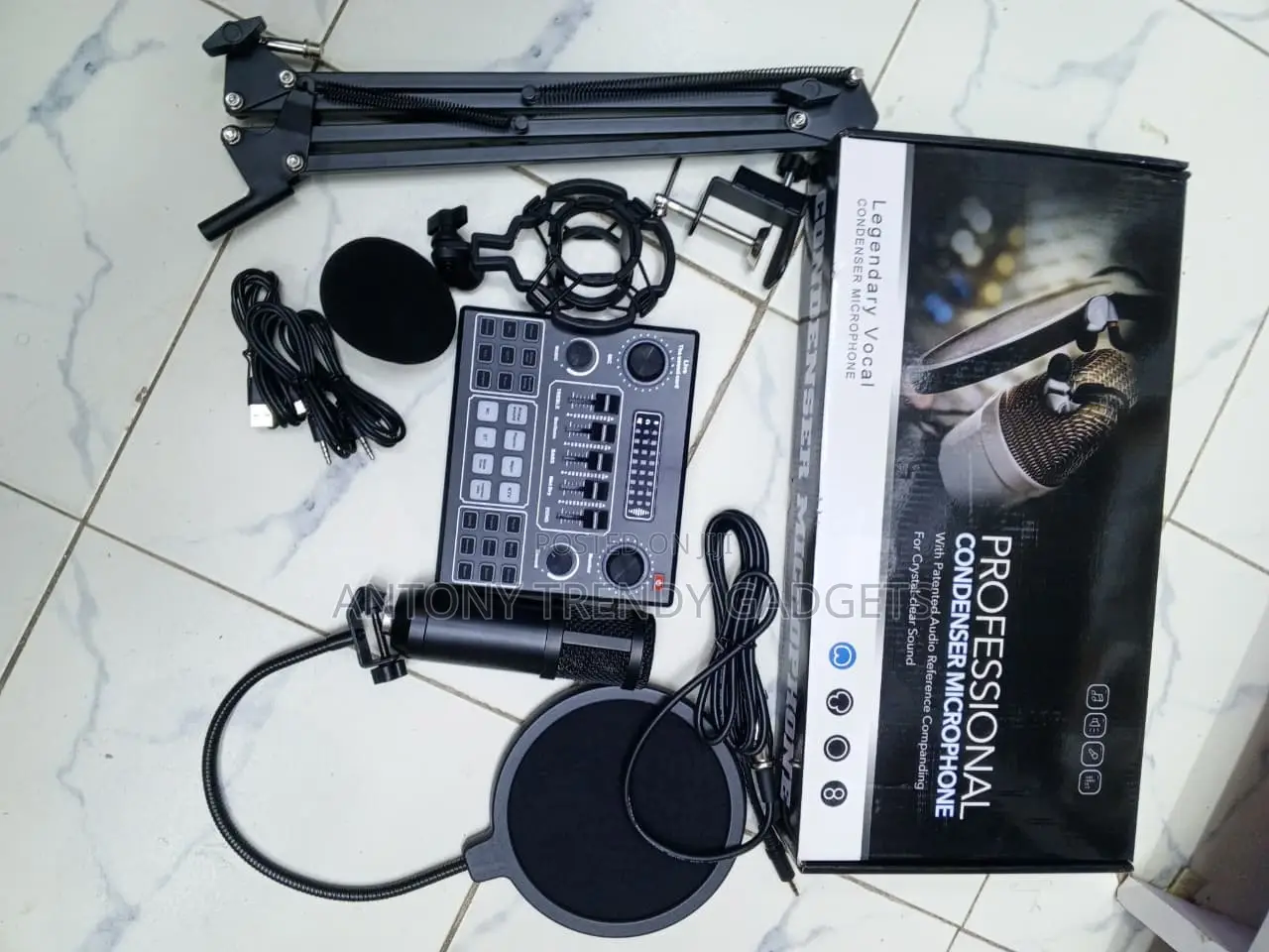 BM800 Podcast Microphone Kit With Pop Filter and Shock Mount