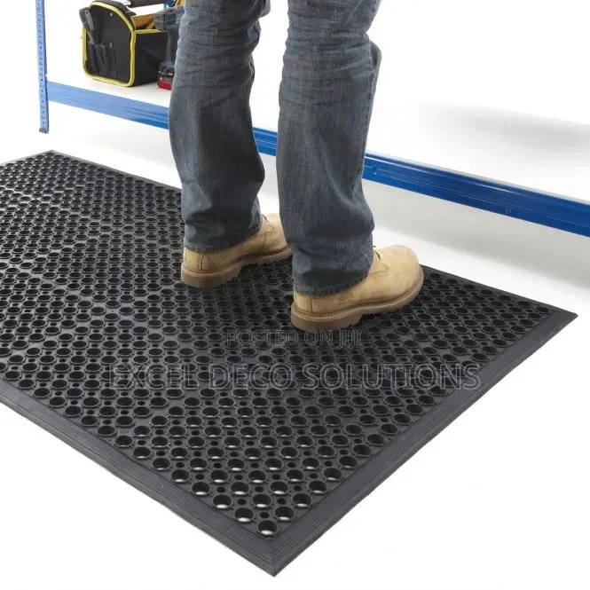 Ramp Edge Drainage Mat for Factory Service Areas