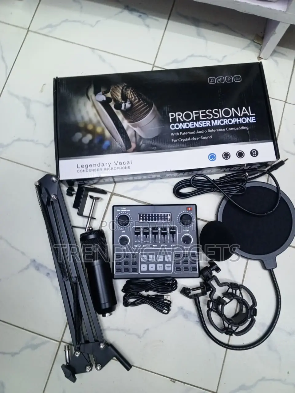 BM800 Condenser Mic With V9 Live Mixer and Shock Mount