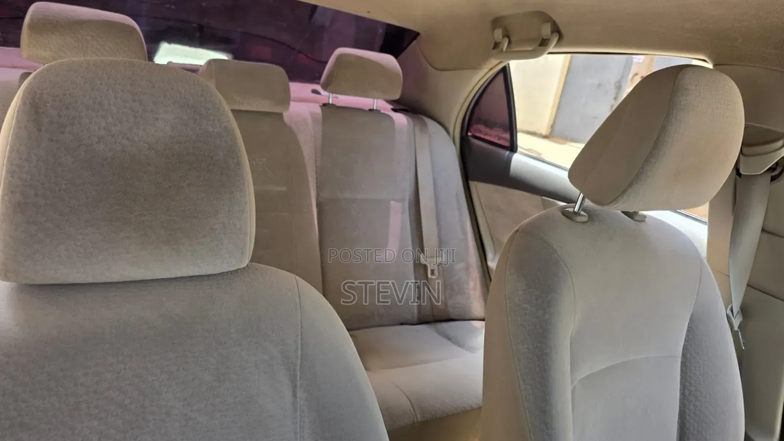 Toyota Axio 2011 Silver