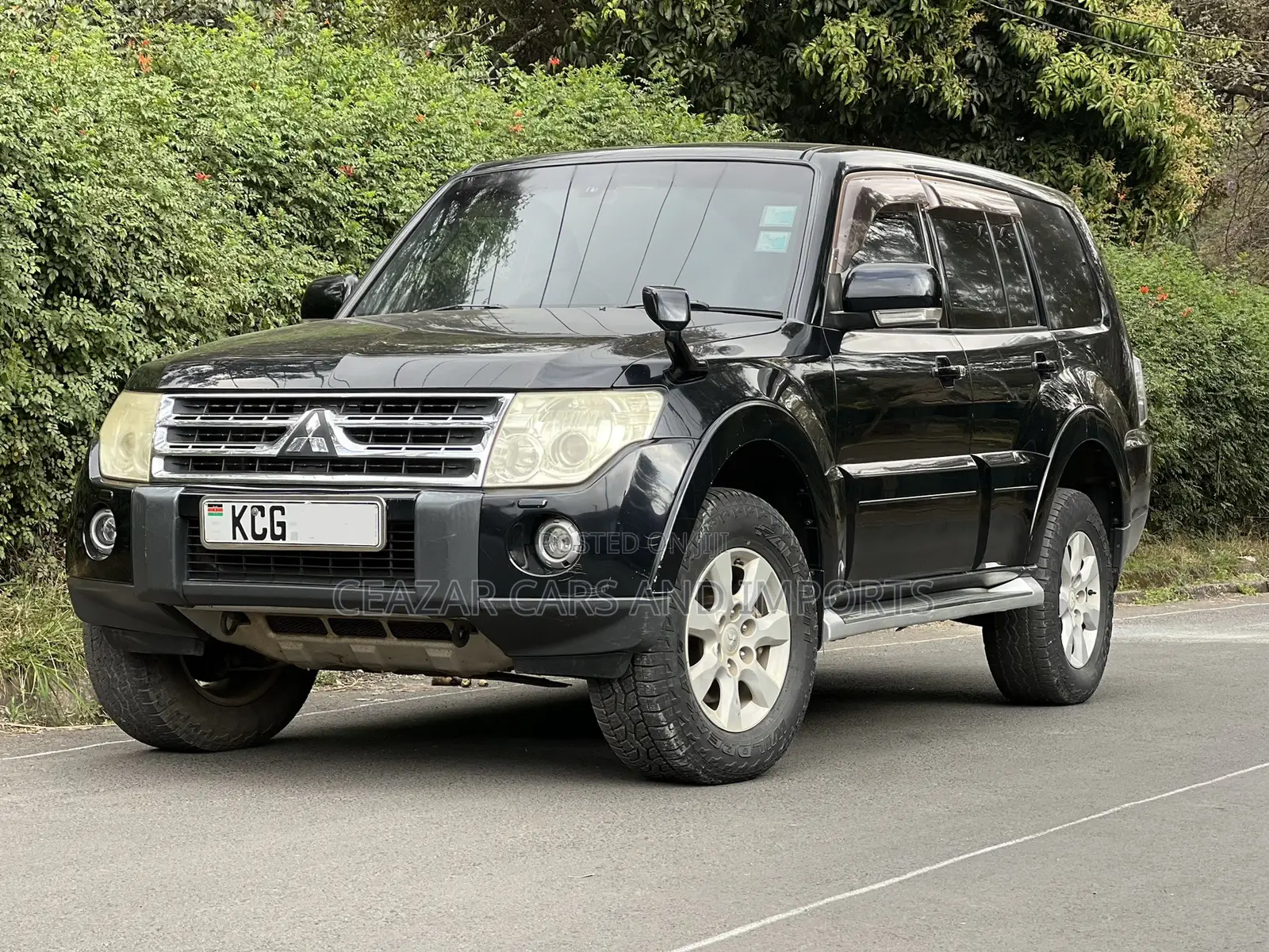 Mitsubishi Pajero 3.2 DI-D Elegance Automatic 2008 Black