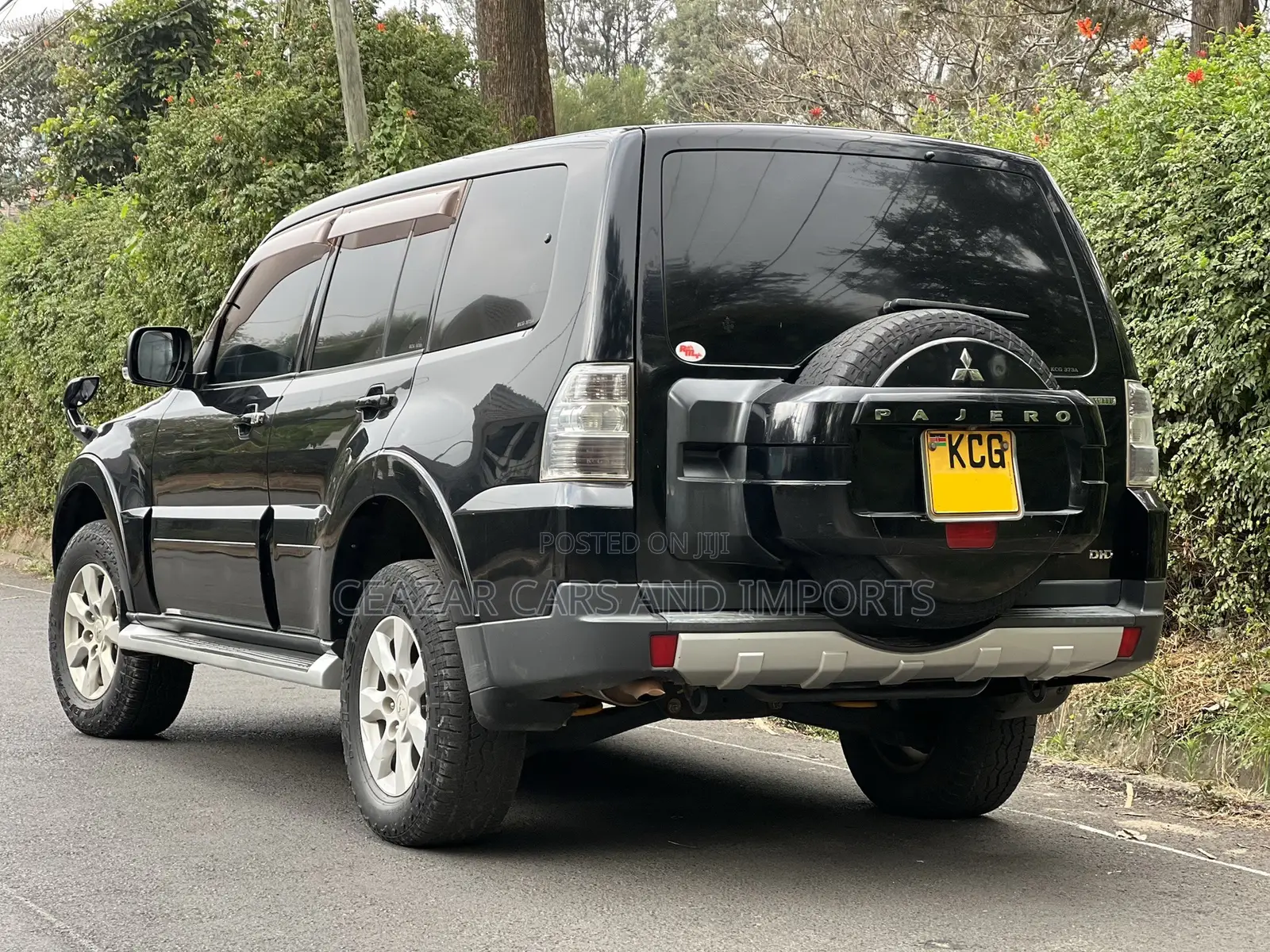 Mitsubishi Pajero 3.2 DI-D Elegance Automatic 2008 Black