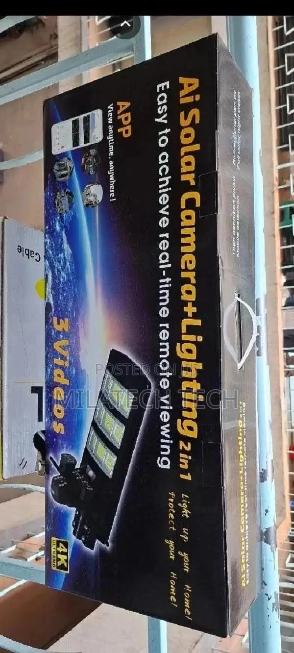 450W Triple Lens 4G Solar CCTV Floodlight