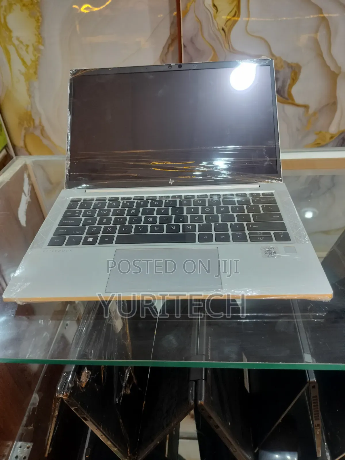 New Laptop HP EliteBook 830 G7 8GB Intel Core i5 SSD 256GB