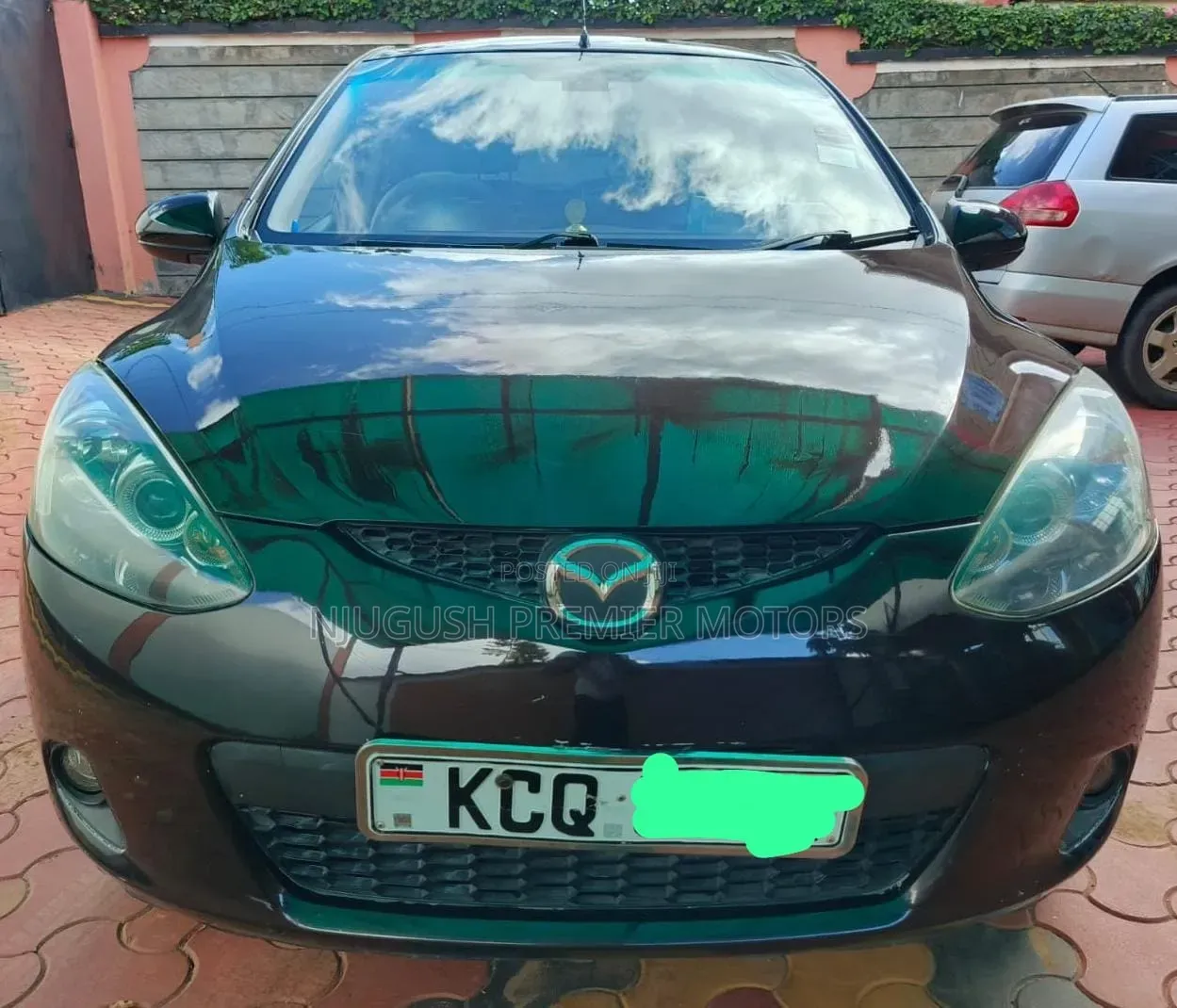 Mazda Demio 2011 Brown
