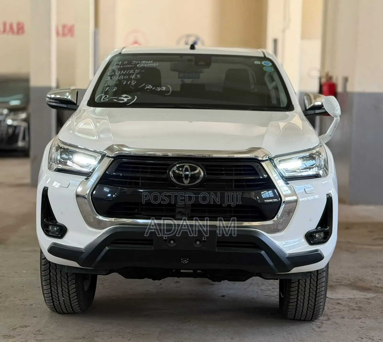 Toyota Hilux 2020 White