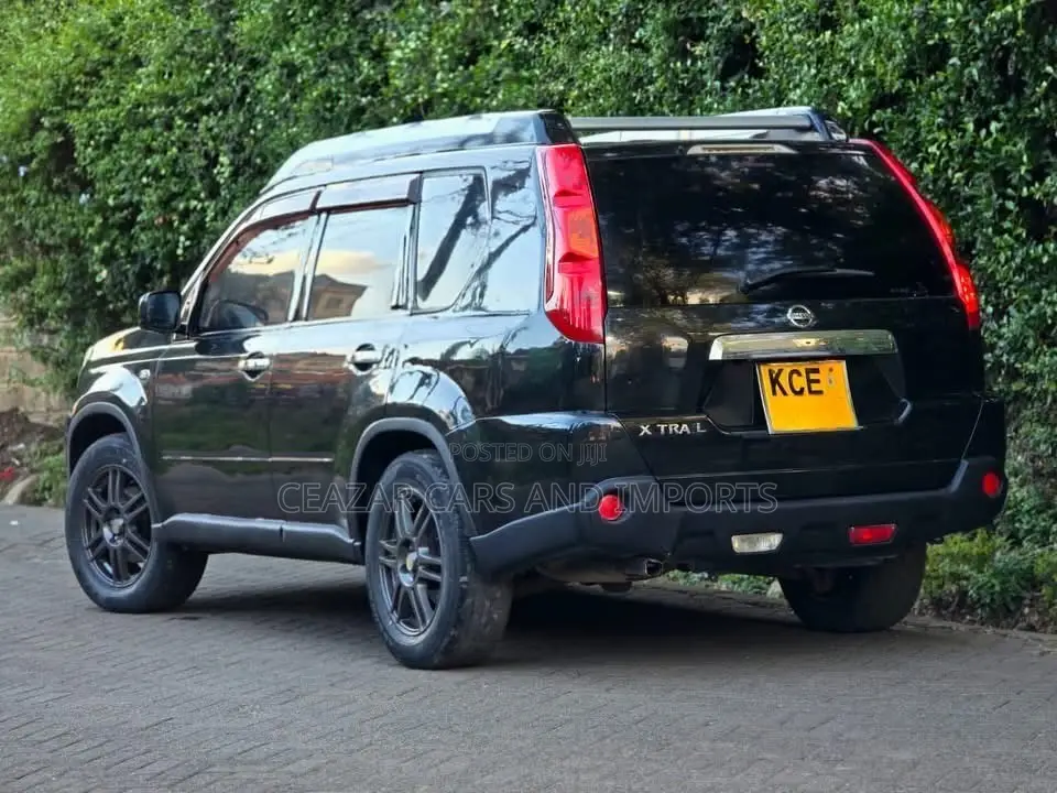 Nissan X-Trail 2.0 Automatic 2008 Black