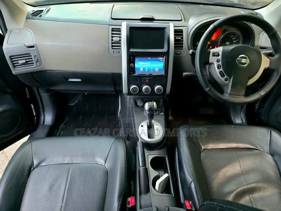 Nissan X-Trail 2.0 Automatic 2008 Black