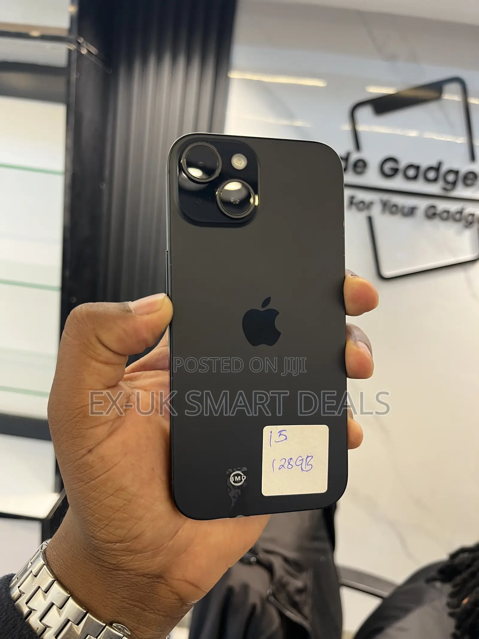 Apple iPhone 15 128 GB Black