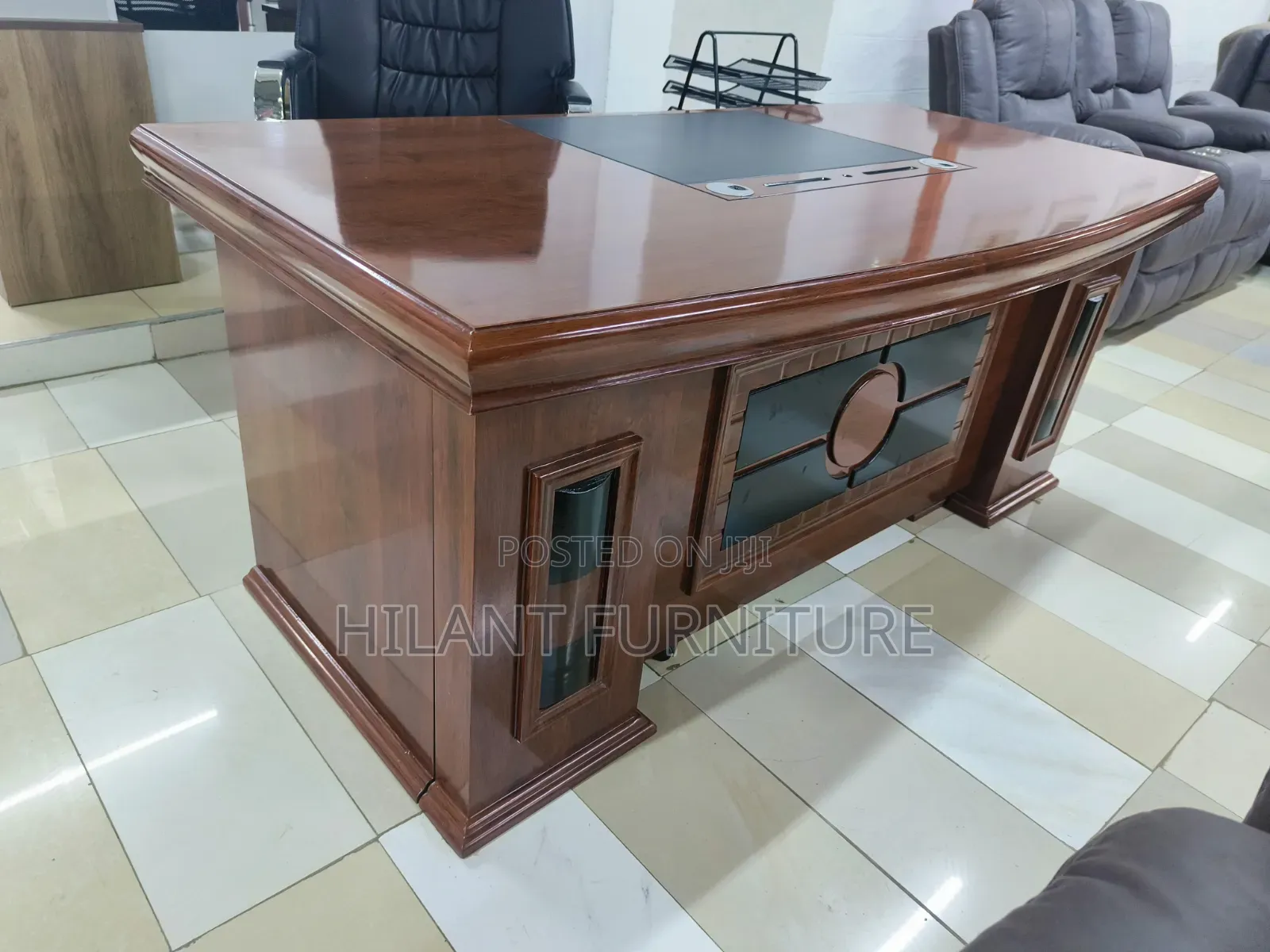 1.8M Executive Office Desk – Premium Mahogany Finish
