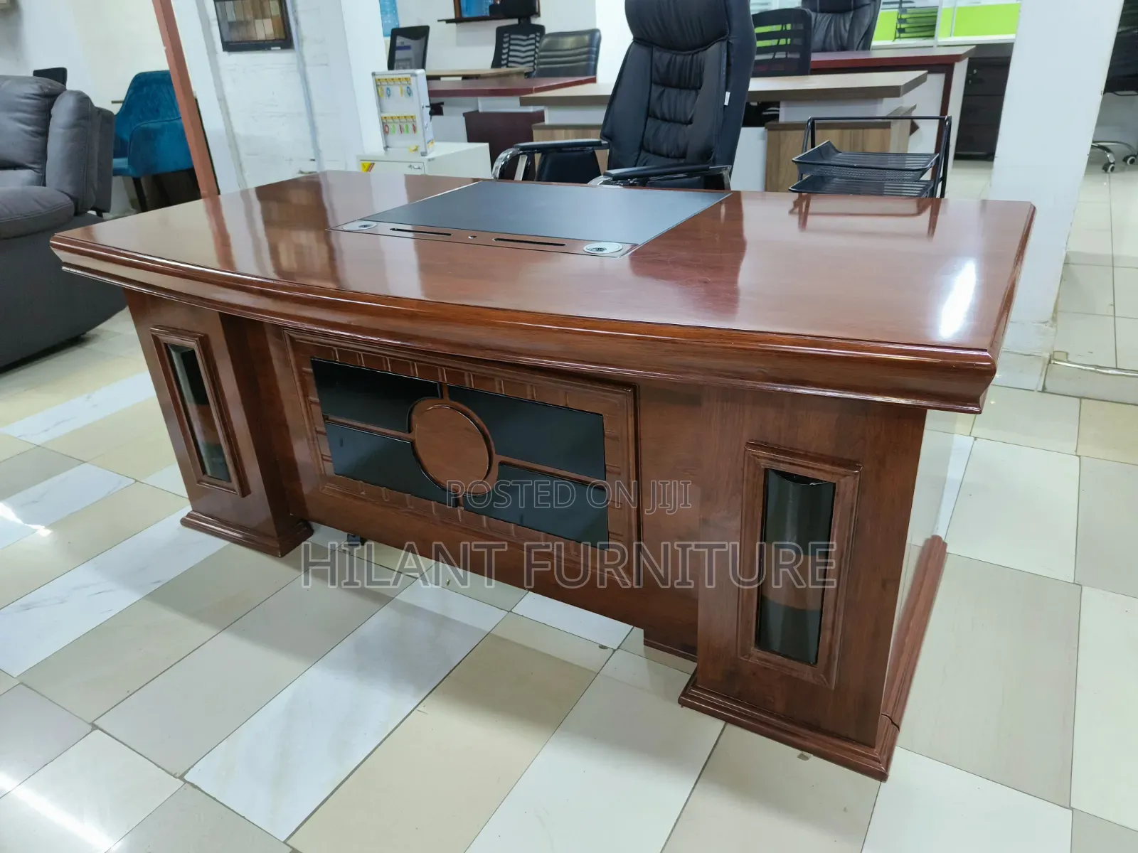 1.8M Executive Office Desk – Premium Mahogany Finish