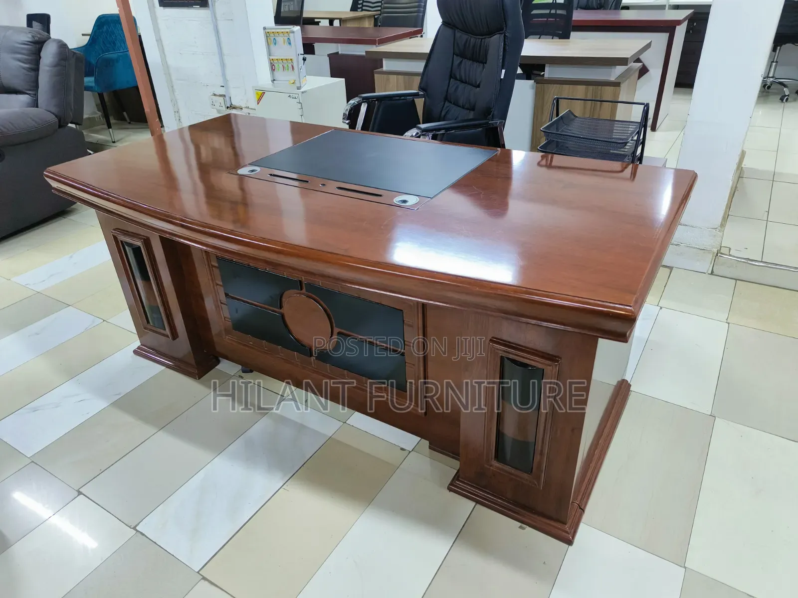 1.8M Executive Office Desk – Premium Mahogany Finish