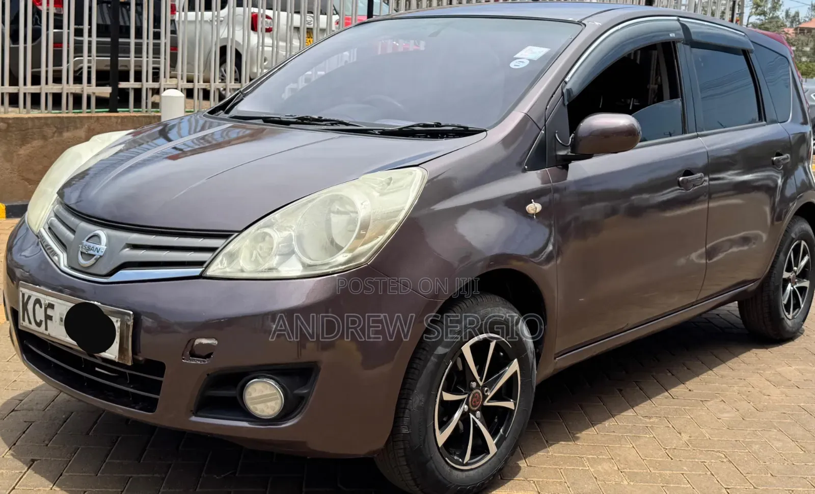 Nissan Note 1.6 Petrol 2009 Burgundy