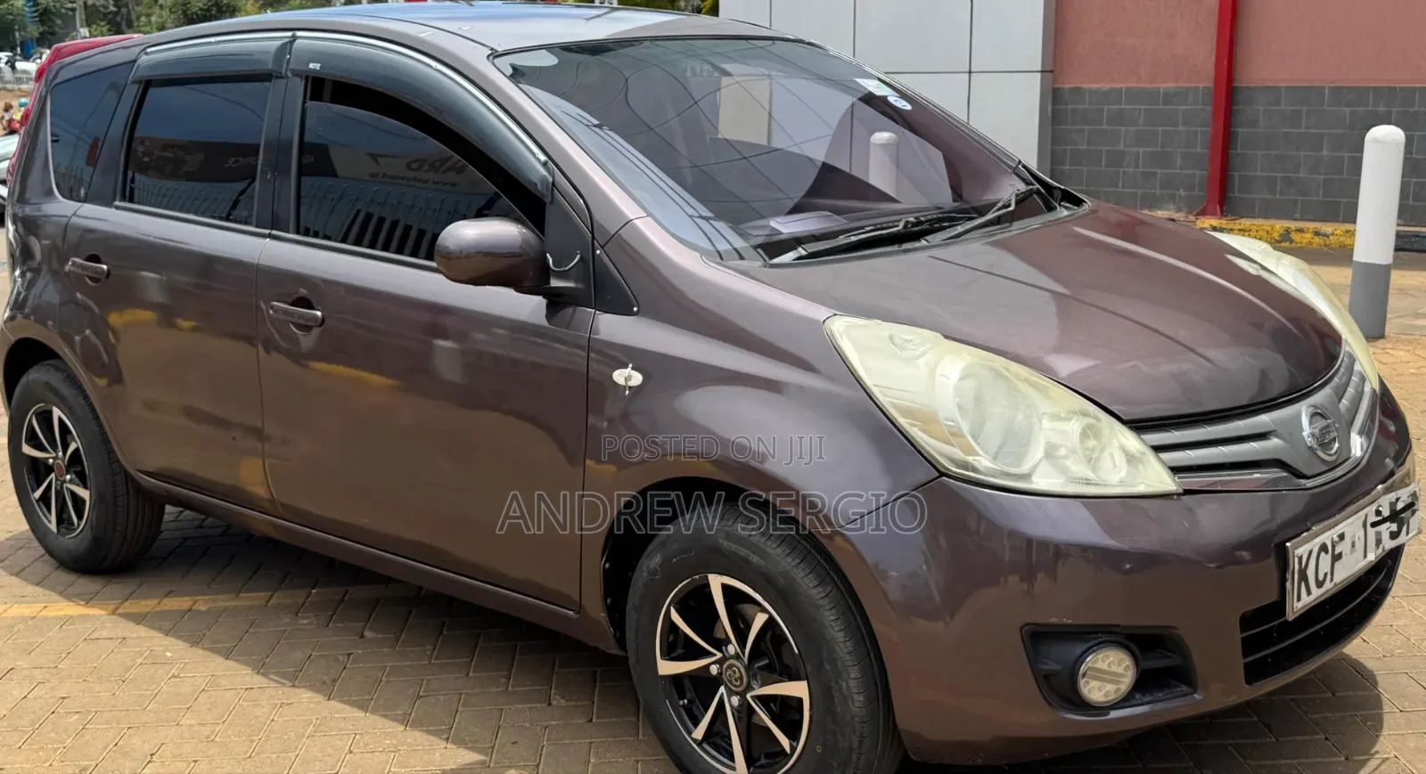 Nissan Note 1.6 Petrol 2009 Burgundy