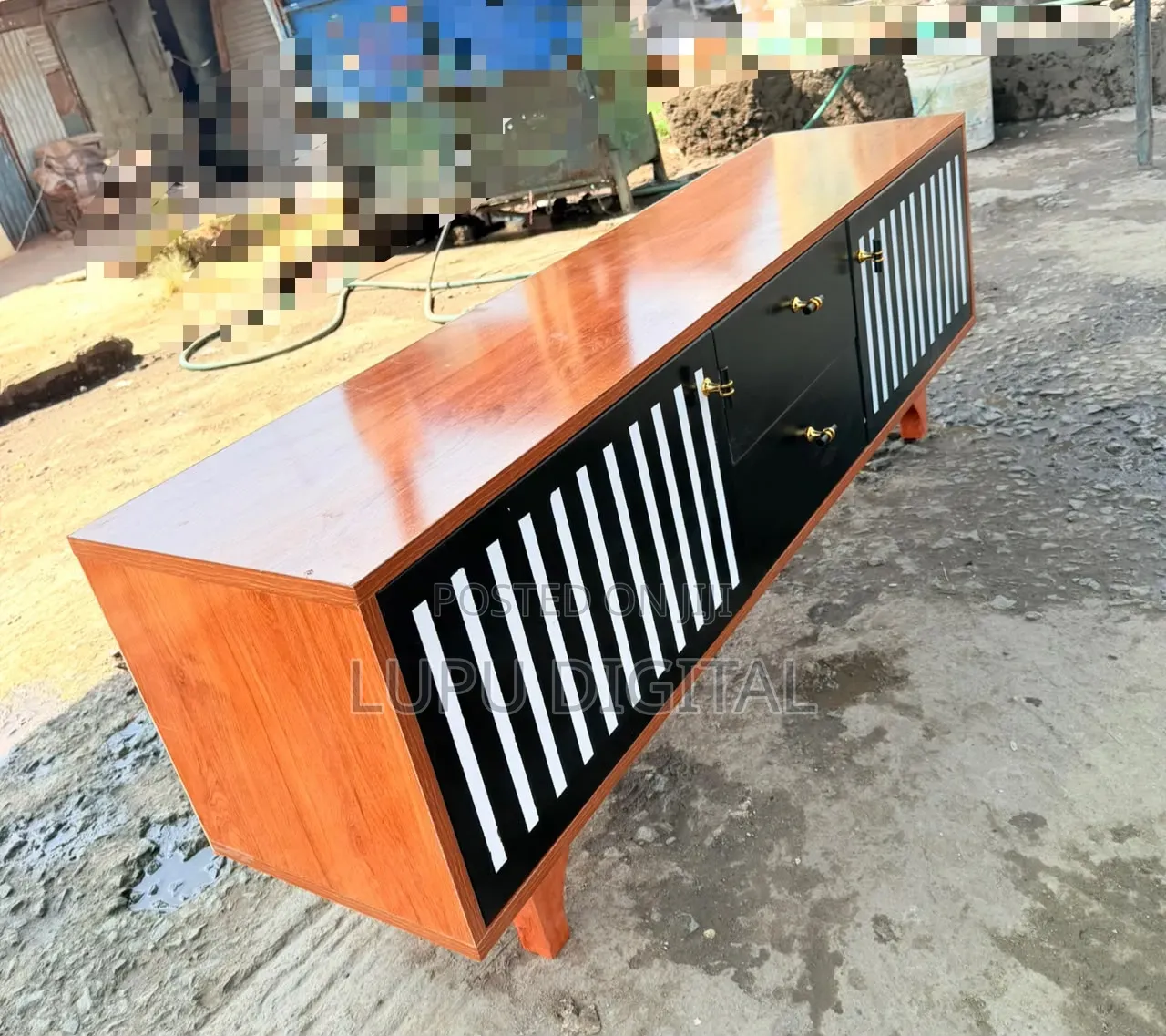6 FTS Executive TV Stand With Wood Finish