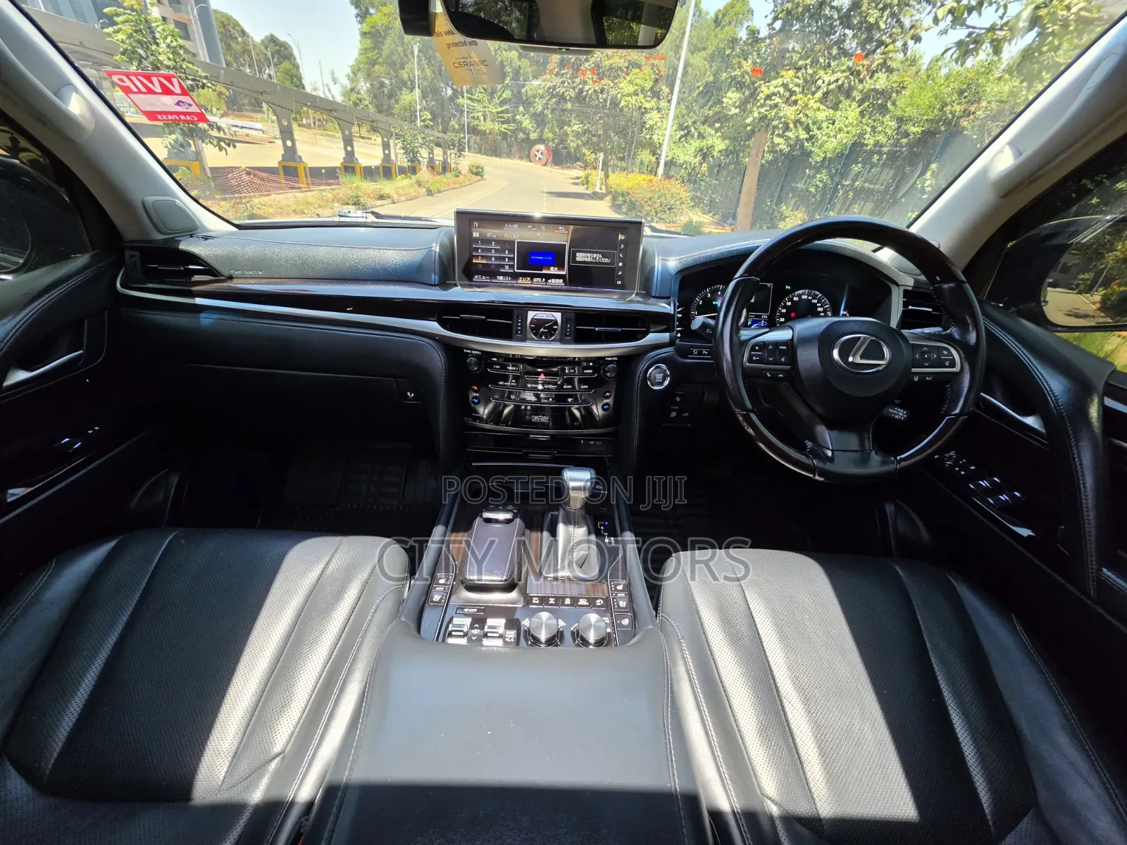 Lexus LX 570 AWD 2016 Black