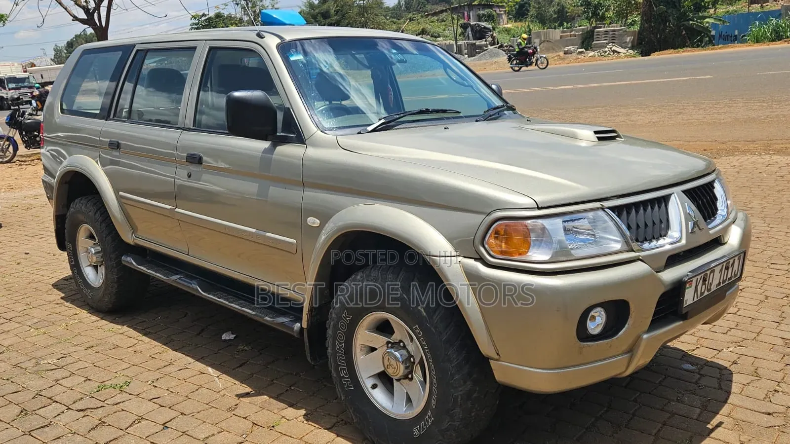 Mitsubishi Shogun 3.2 Di-Dc GLS 2010 Beige
