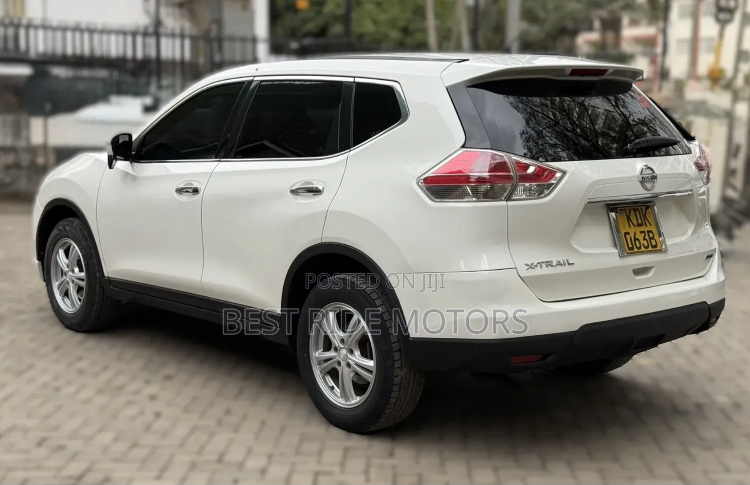 Nissan X-Trail 2.0 Petrol AWD 2015 Pearl