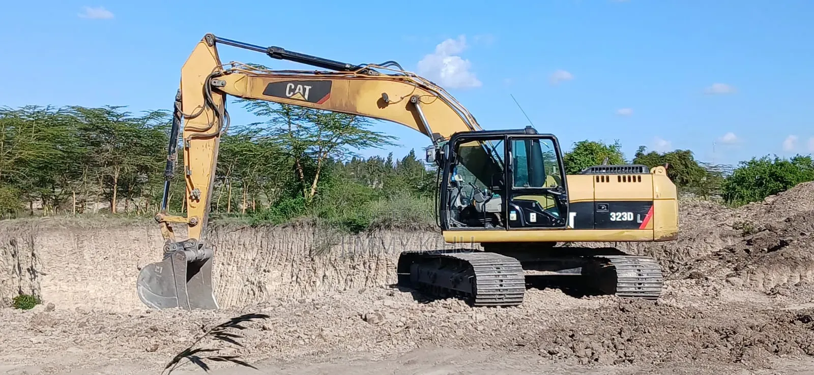 CAT Excavator