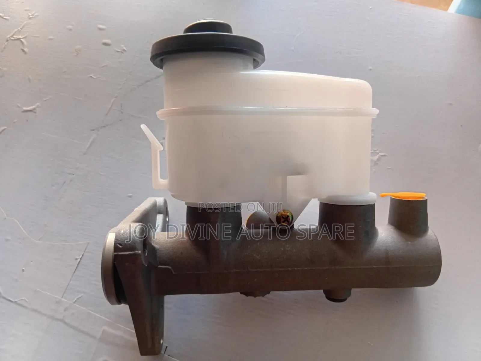 Toyota Corolla Ae100 (3holes) Brake Master Cylinder