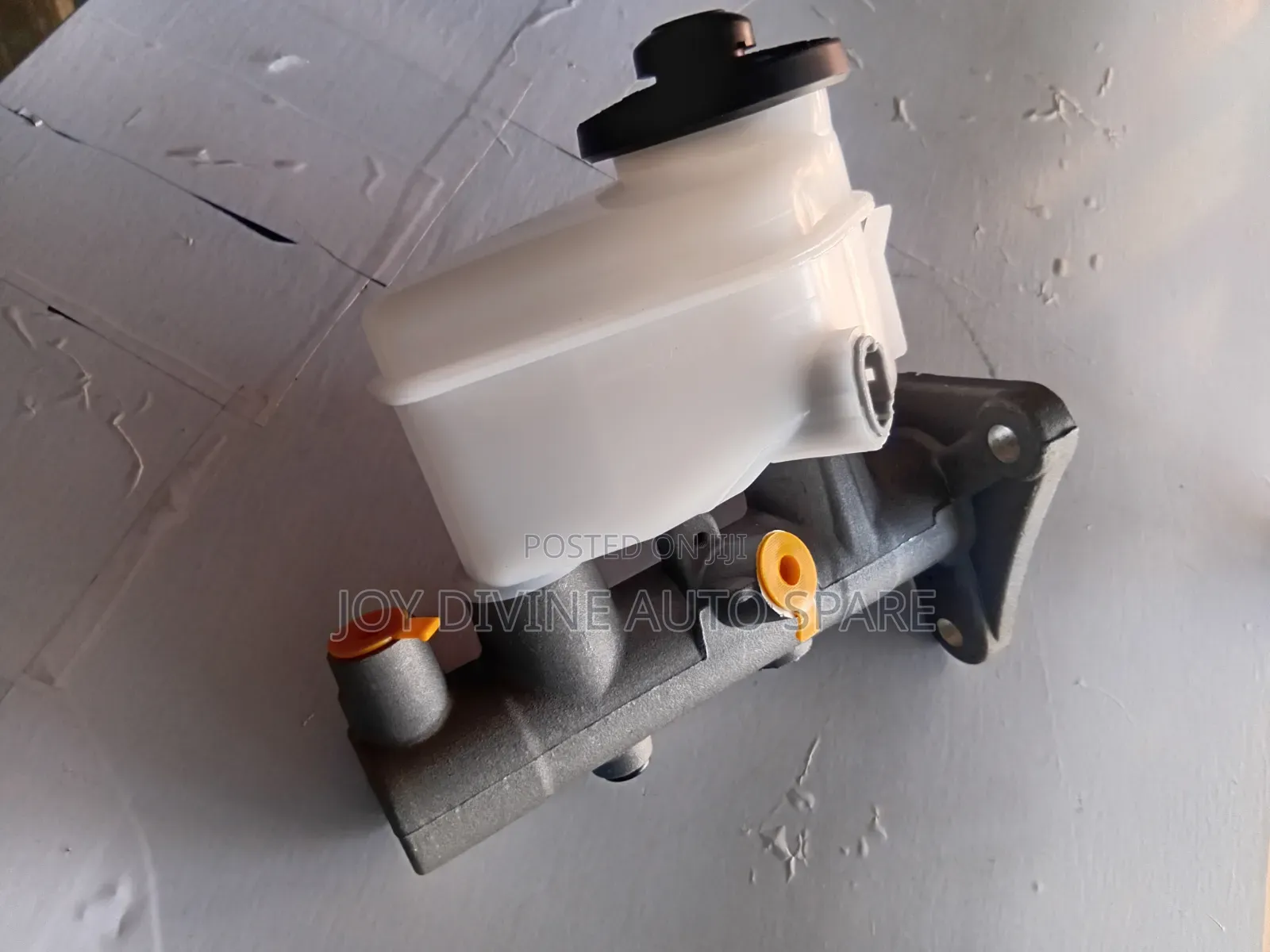 Toyota Corolla Ae100 (3holes) Brake Master Cylinder