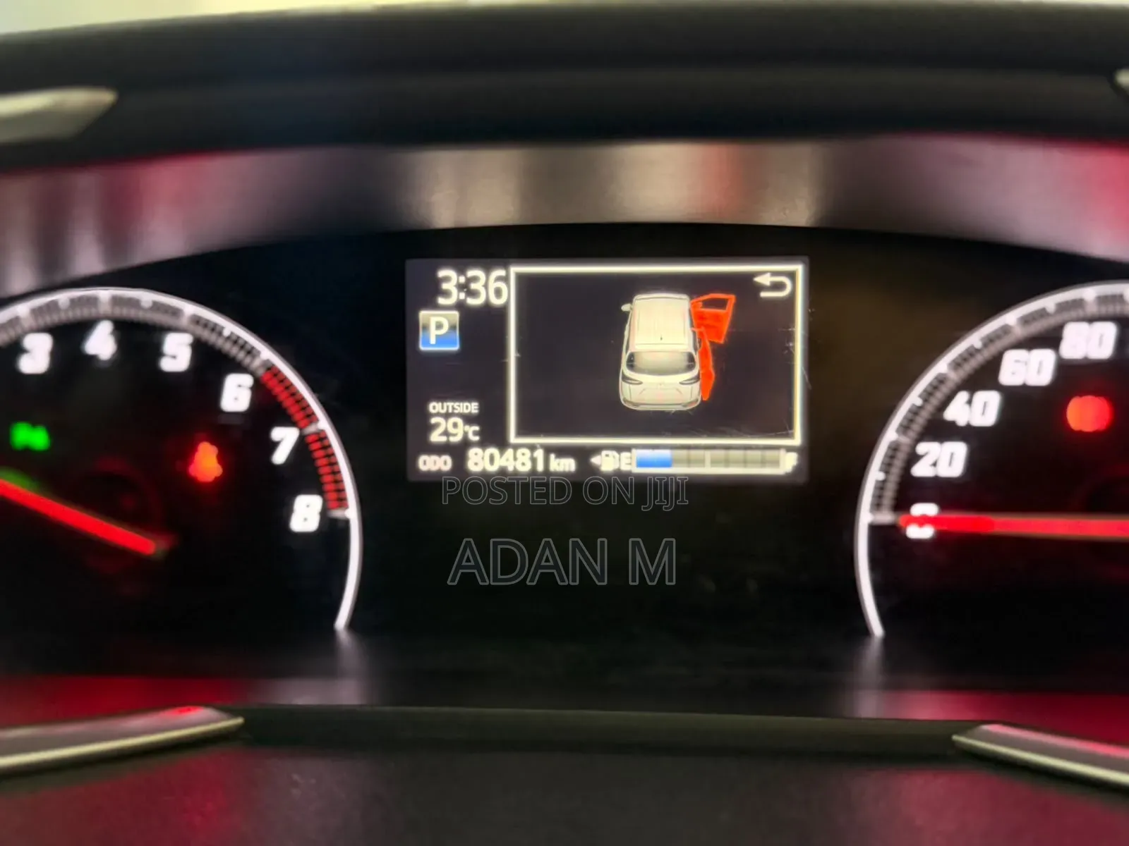 Toyota Sienta 2019 Silver