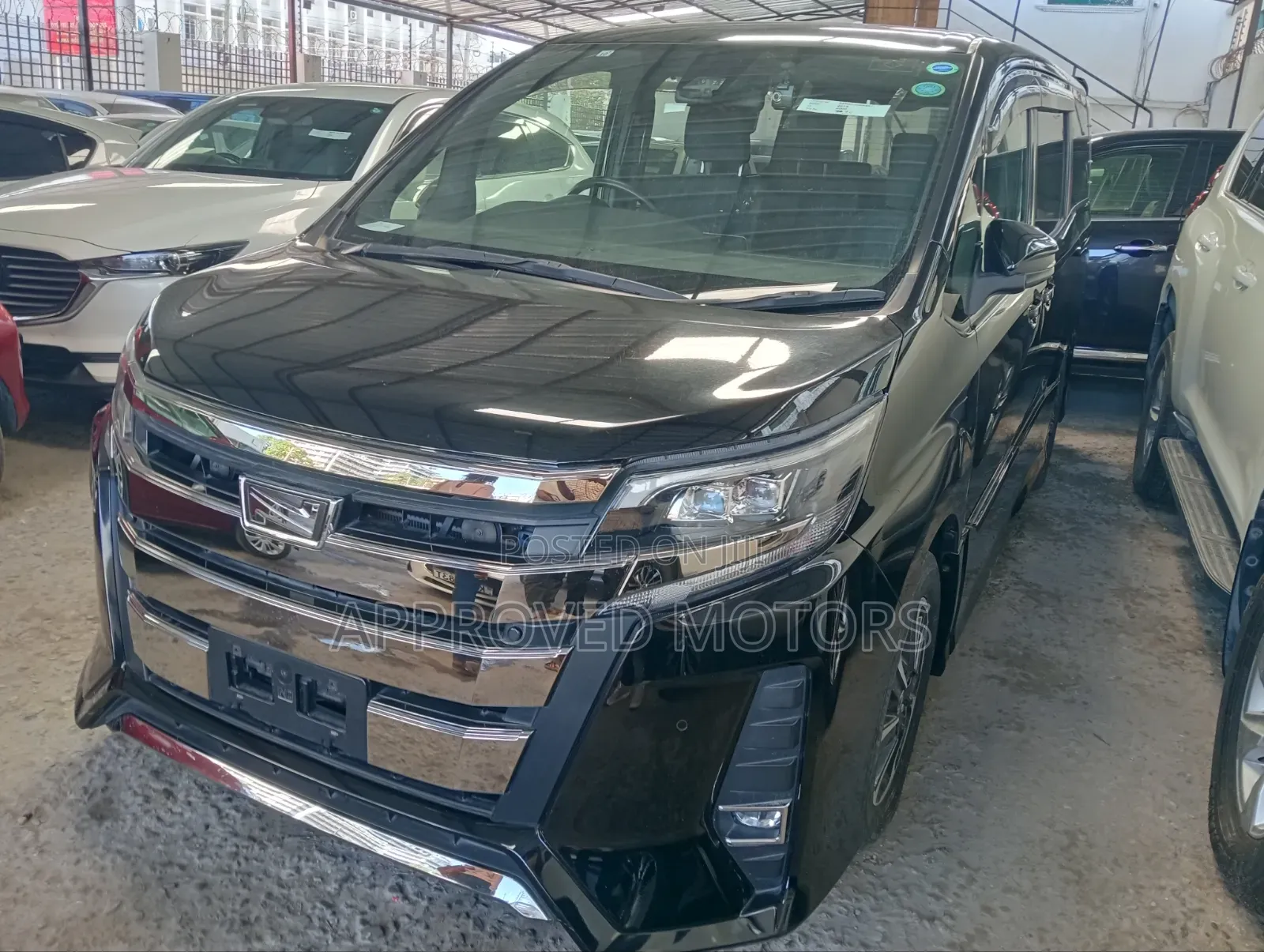 Toyota Noah 2019 Black
